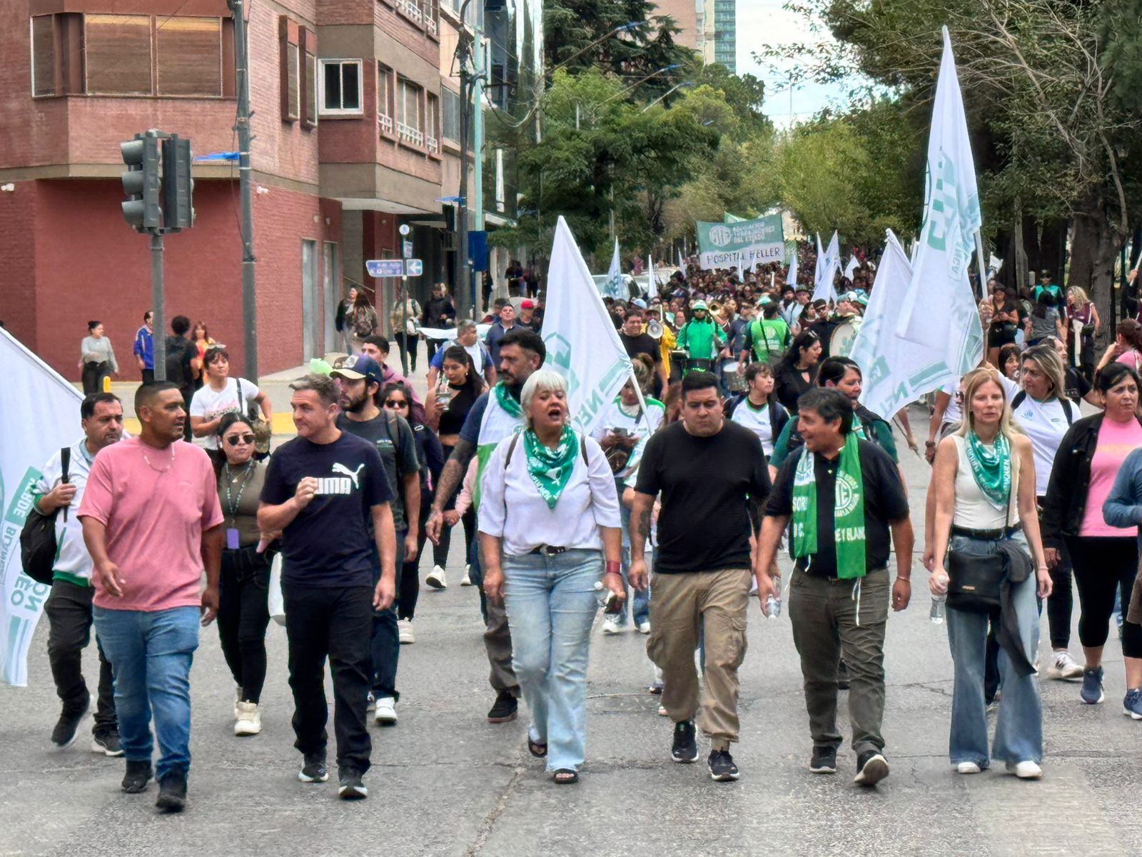 Quintriqueo relativizó el aumento del empleo registrado en Neuquén y aseguró que crece la marginalidad