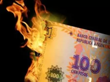 El peso, cada vez con menos valor.