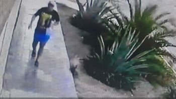 las fotos que vinculan al sospechoso y el detalle del audio al 911 las fotos que vinculan al sospechoso y el detalle del audio al 911