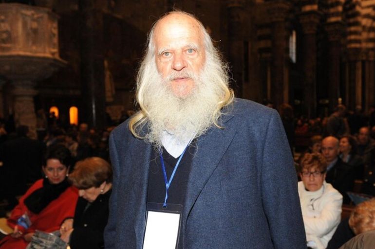 El papá del hombre asesinado se dejó crecer la barba como parte de una promesa, hasta el momento de su muerte. El papá del hombre asesinado se dejó crecer la barba como parte de una promesa, hasta el momento de su muerte.