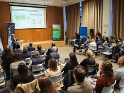 Neuquén reglamentó monitoreo de gases contaminantes para empresas petroleras. Neuquén reglamentó monitoreo de gases contaminantes para empresas petroleras.