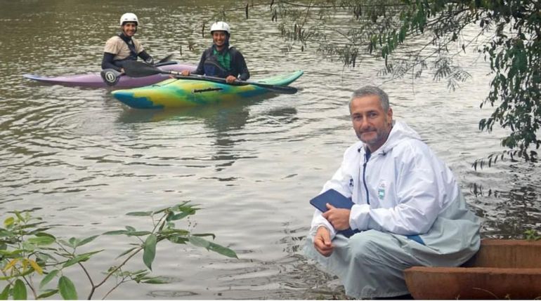 Matias Contreras, plata y Nadia Riquelme, bronce, en K1 Extremo.