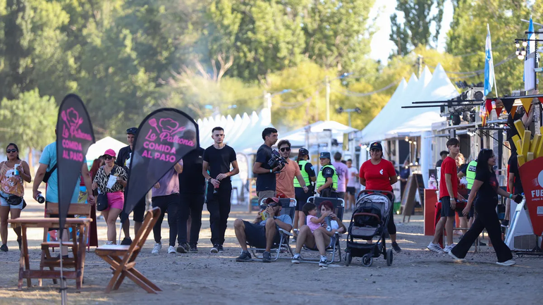 Fiesta de la Confluencia 2025: un 70% de las plazas hoteleras ocupadas