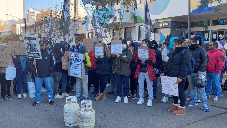 Reclaman para que se garantice a los vecinos el acceso a las garrafas