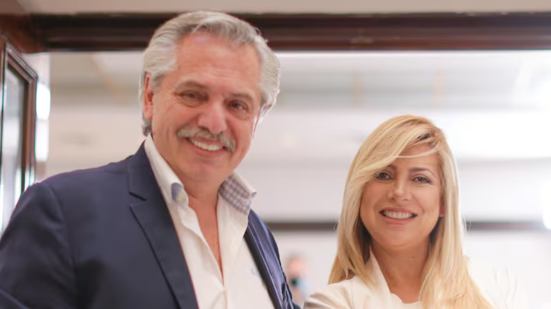 Renunciaron los abogados de Fabiola Yáñez en medio de su disputa judicial con Alberto Fernández | LM Neuquen Renunciaron los abogados de Fabiola Yáñez en medio de su disputa judicial con Alberto Fernández