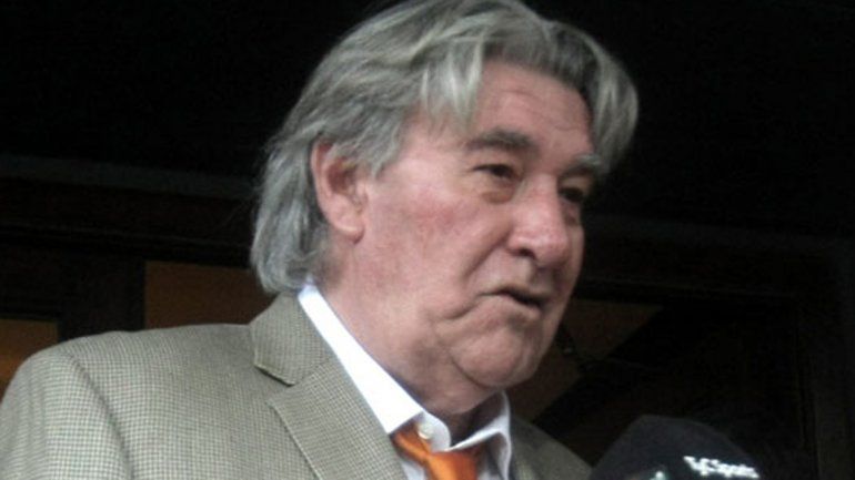 Armando Pérez calificó la medida como un paro político.