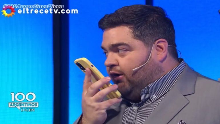 No me dejes: El inesperado pedido de Barassi a su pareja en pleno vivo