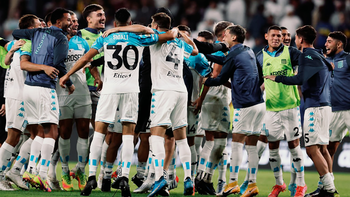racing festejara la supercopa internacional con las tribunas vacias racing festejara la supercopa internacional con las tribunas vacias
