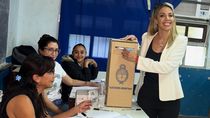 “Gracias Corrientes, ha sido una gira espectacular la que hicimos por el interior, destacó.  “Gracias Corrientes, ha sido una gira espectacular la que hicimos por el interior, destacó.