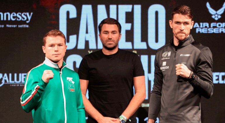 Pelea Canelo y llama la atención la diferencia de altura con su rival: Hora y TV