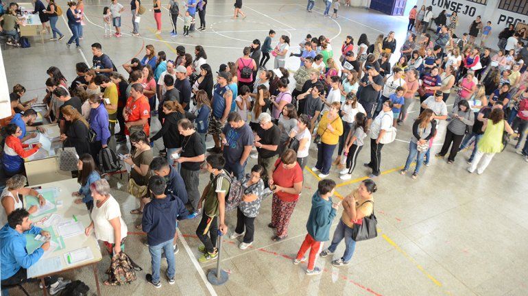 Comenzaron las reinscripciones en el CEF 1, menos para natación