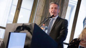 arcioni pedira destituir al fiscal del desahogo sexual arcioni pedira destituir al fiscal del desahogo sexual