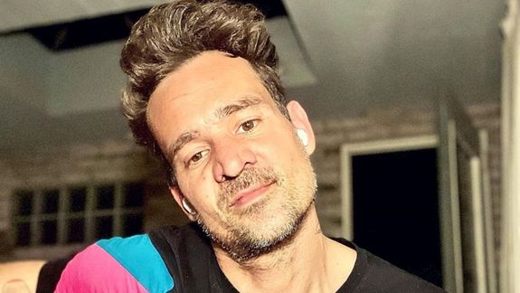 Chano mostró a la gatita que adoptó: Pizza