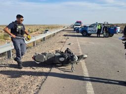 Dos personas resultaron heridas en la ruta del petroleo. Dos personas resultaron heridas en la ruta del petroleo.