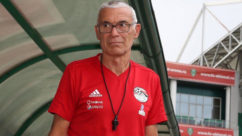 Héctor Cúper y Juan Antonio Pizzi fueron eliminados del certamen .