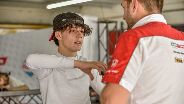 Montenegro se subirá a un Renault en el Súper TC2000