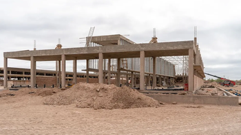 La obra del nuevo edificio. La obra del nuevo edificio.