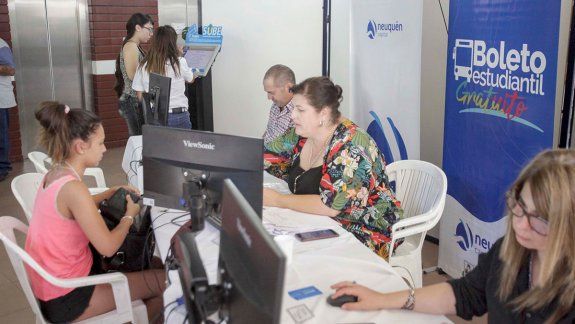 Más de 13 mil estudiantes solicitaron el boleto estudiantil gratuito