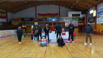 la movida de las figuras de espanol para paliar la crisis con pizzas la movida de las figuras de espanol para paliar la crisis con pizzas