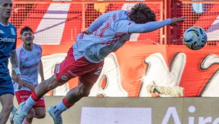 ⁠La particular confesión del sobrino nieto de Maradona por el gol que pareció hecho con la mano