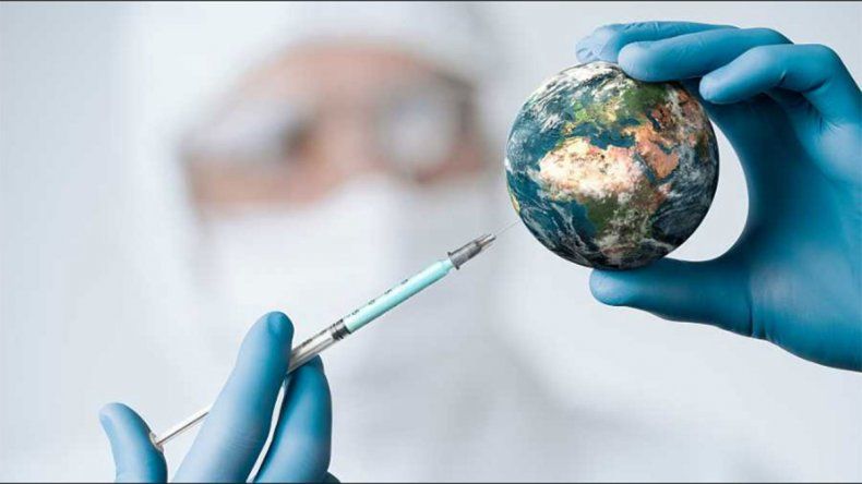 Covid-19: Pfizer pedirá en noviembre que autoricen su vacuna