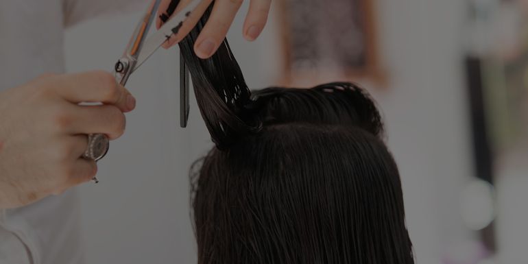 Este es el corte de pelo que fue furor en los ´70 y ahora vuelve con todo: el flequillo que ya es tendencia