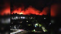 Incendio de grandes proporciones en Cipolletti, zona del tercer puente, Incendio de grandes proporciones en Cipolletti, zona del tercer puente,