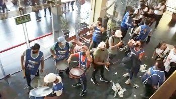 Prorrogaron la prisión preventiva a quien atacó un diario. Prorrogaron la prisión preventiva a quien atacó un diario.