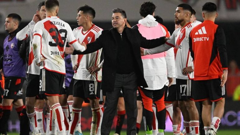 Dos jugadores de River ya no entrenaron en el plantel y su salida es inminente