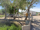 La nueva salita que atenderá las necesidades del DVN y barrios aledaños se construirá junto a la Escuela 109. Los vecinos de la zona aguardan con ansiedad los trabajos. También están demoradas las obras de la escuela y el jardín de infantes.