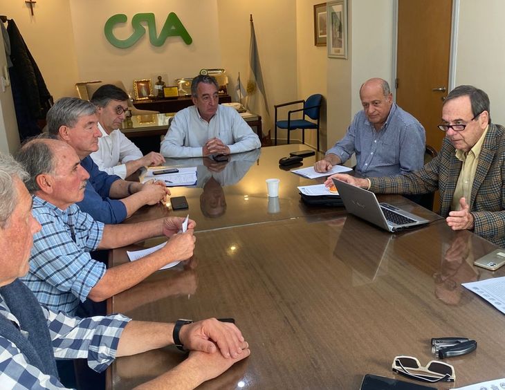 Después de la reunión con Nación, algunos dirigentes mantuvieron una reunión en las instalaciones de CRA en CABA.