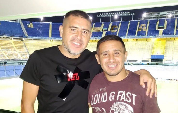 Cristian suele ser visto junto a su hermano