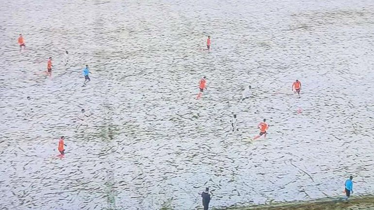 El equipo invisible que empató su partido.