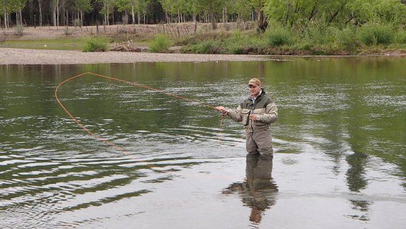 Neuquén otorgó 17.000 permisos de pesca en menos de un mes