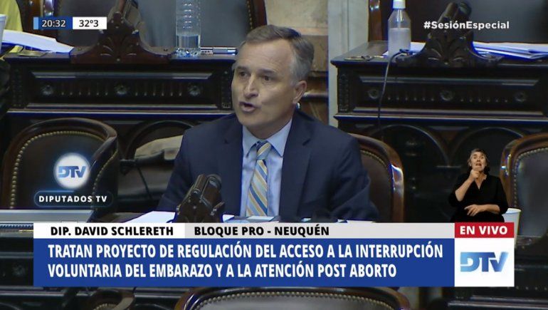 Legalizar el aborto es ir en contra de la mayoría de los argentinos