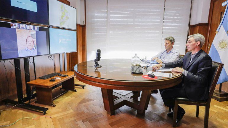 Nación invertirá $100 millones para reemplazar la plataforma del aeropuerto Chapelco