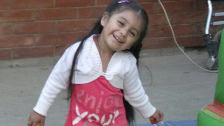 En el hospital no registraron los ingresos por guardia de la nena.