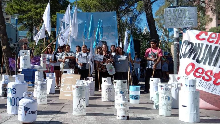 El precio de la garrafa golpea a los comedores en Neuquén