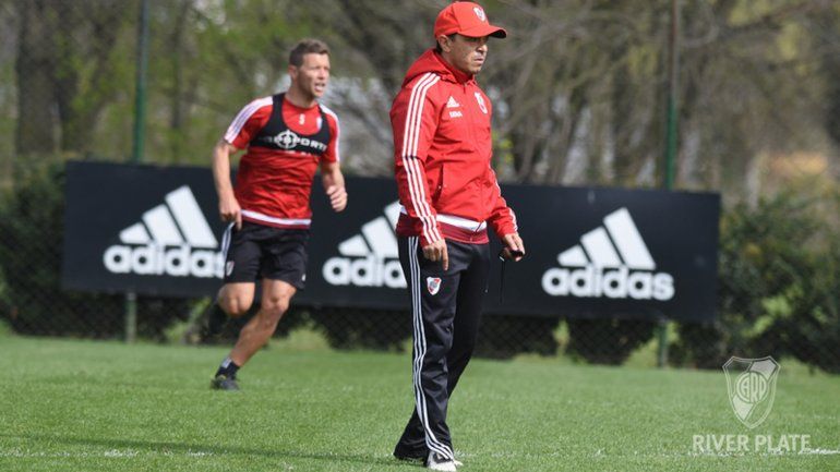Gallardo está conforme con el equipo y no haría ningún cambio.