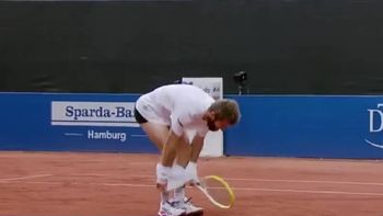 perdio un punto y se bajo los pantalones: la insolita reaccion de un tenista profesional en un partido atp 500 perdio un punto y se bajo los pantalones: la insolita reaccion de un tenista profesional en un partido atp 500