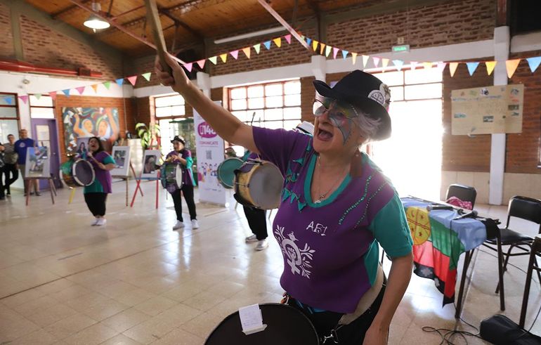 Las abuelas murgueras que rompieron los estereotipos de la vejez en Neuquén