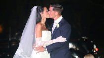 Oriana Sabatini y Paulo Dybala mostraron fotos inéditas de su boda al festejar sus 2 años de casados. Oriana Sabatini y Paulo Dybala mostraron fotos inéditas de su boda al festejar sus 2 años de casados.