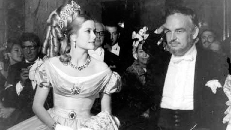 Grace Kelly y el príncipe Raniero.