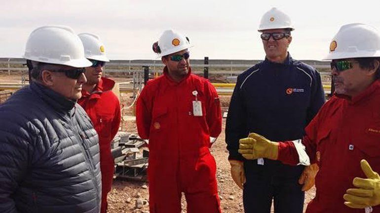 Shell aportará 2500 barriles de petróleo en Vaca Muerta