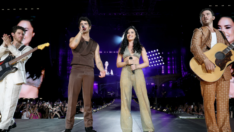 15 años después: el inesperado reencuentro entre Demi Lovato y Jonas Brothers