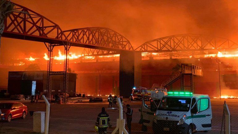 El parte del autódromo de Termas de Río Hondo fue consumido por un incendio