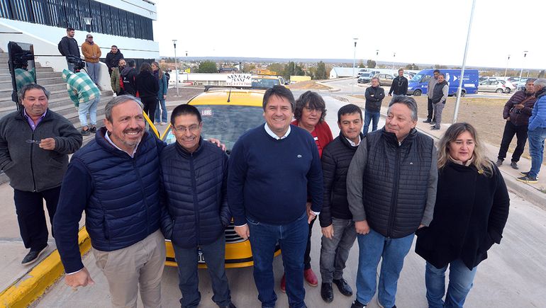 Instalan cámaras de seguridad en taxis y remises en Neuquén