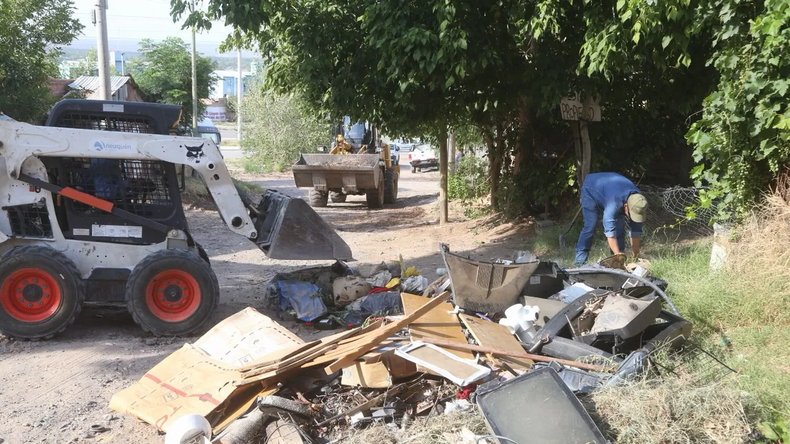 En 2025 se levantaron más de 20 mil toneladas de residuos voluminosos. | LM Neuquen En 2025 se levantaron más de 20 mil toneladas de residuos voluminosos.