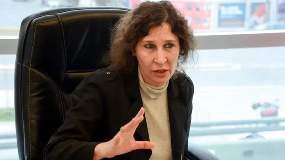 La corpo se plantó y Gass no va a jurado de enjuiciamiento