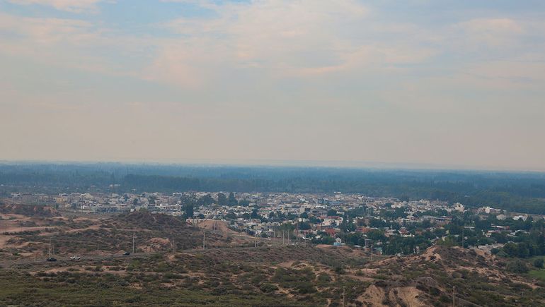 El humo de los incendios en Chubut llegó al Alto Valle. El humo de los incendios en Chubut llegó al Alto Valle.